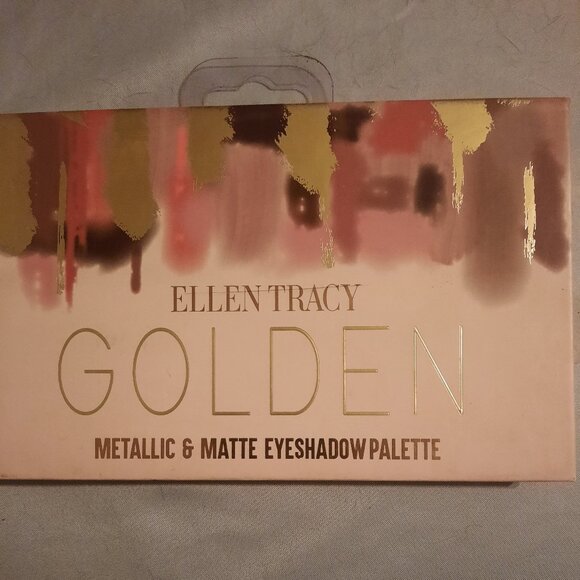 Ellen Tracy Eye Shadow - Picture 1 of 3